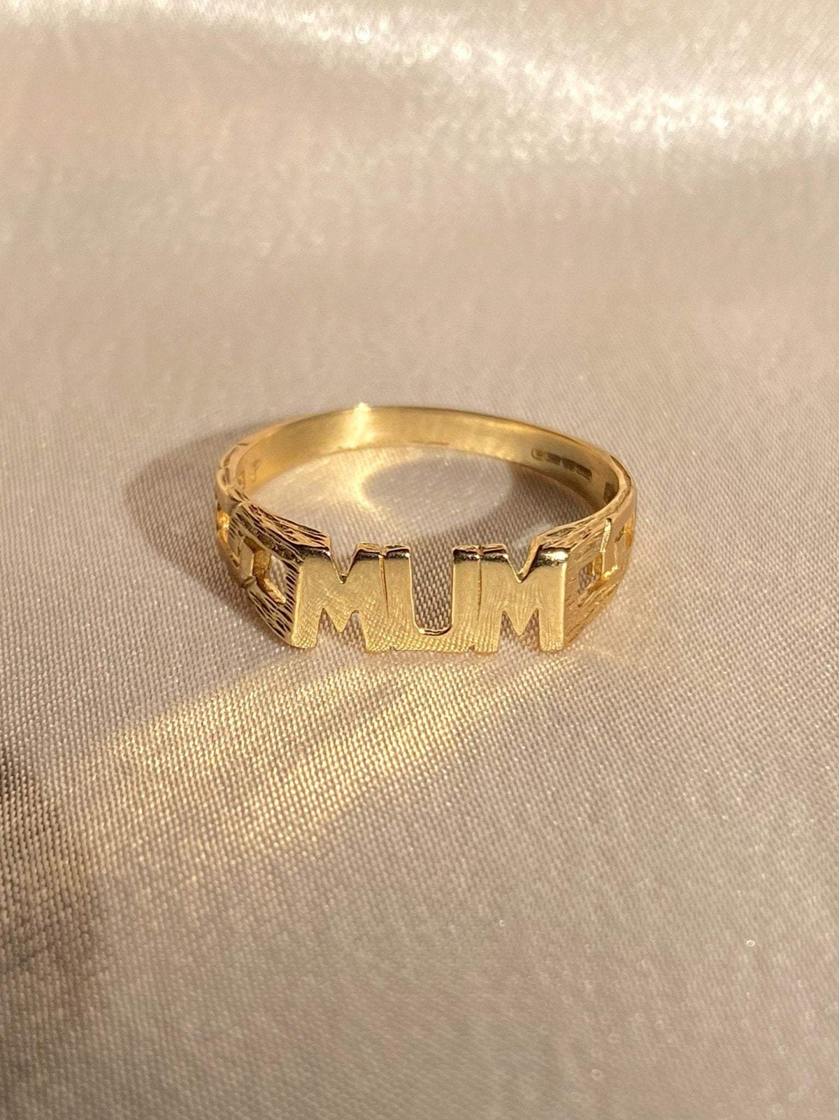 Vintage 9k Mom MUM Ring