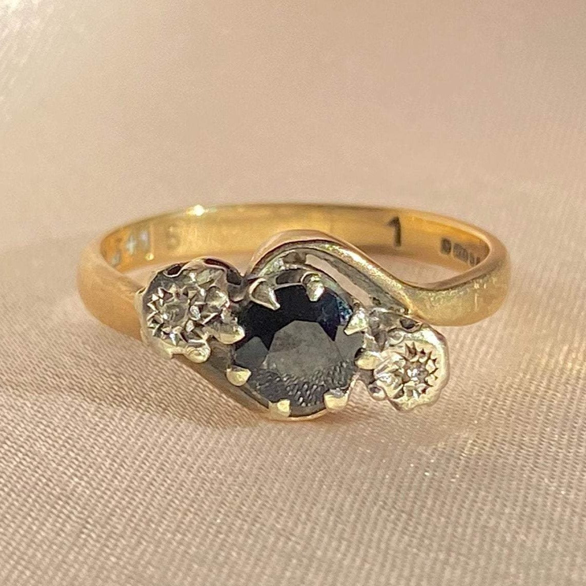 Vintage 9k Sapphire Diamond Swirl Ring 1977