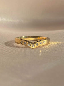 Vintage 9k Gold Diamond Chevron Ring