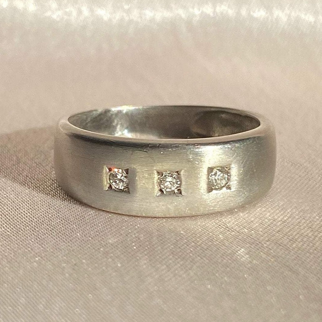 Vintage 9k White Gold Diamond Square Gypsy Ring