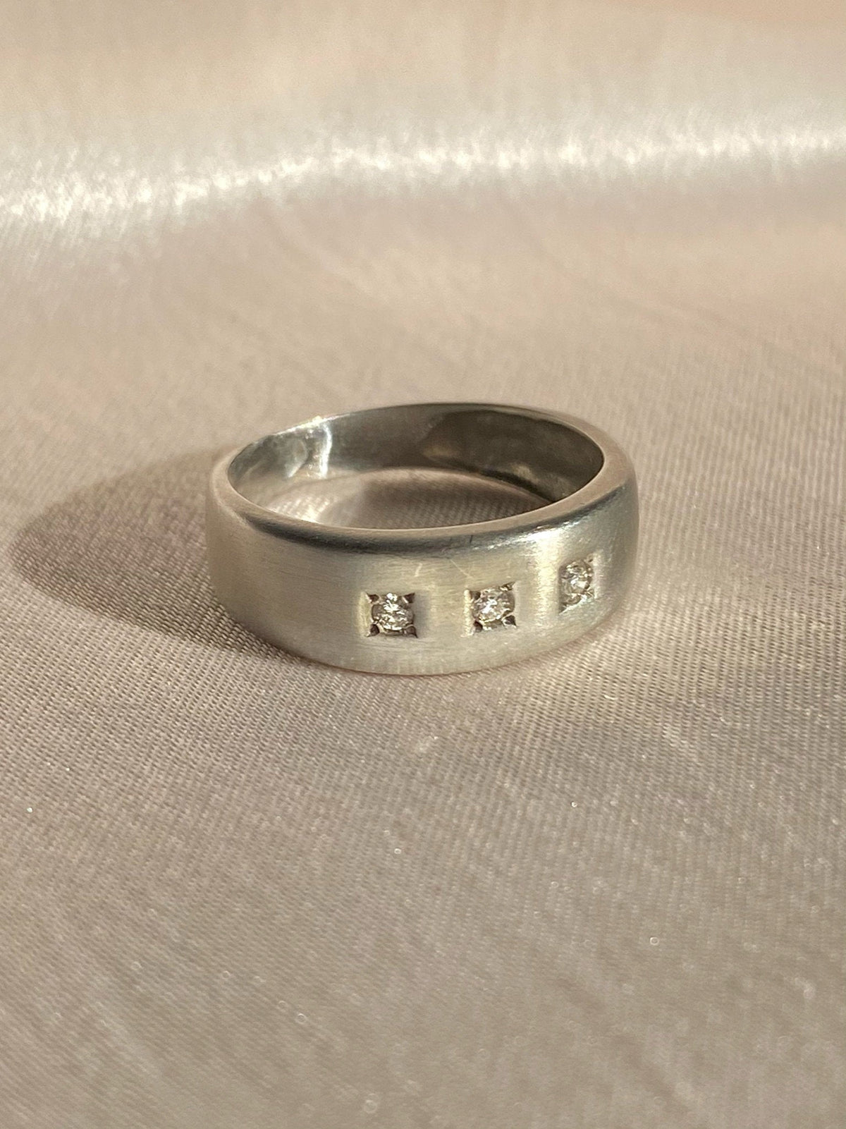 Vintage 9k White Gold Diamond Square Gypsy Ring