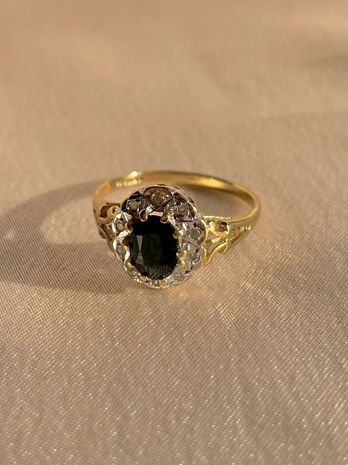 Vintage 9k Sapphire Diamond Halo Ring 1988