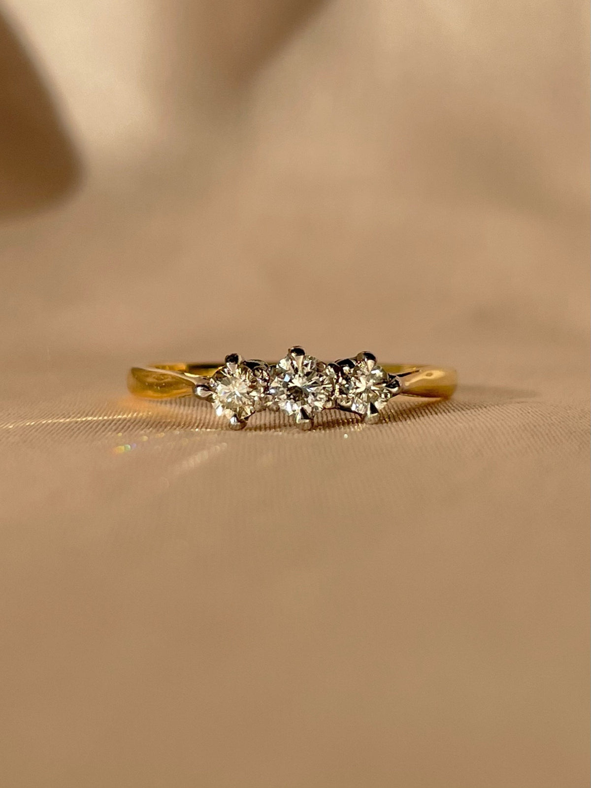 Vintage 18k Diamond Platinum Trilogy Ring
