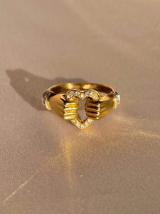 Vintage 18k Diamond Hand Heart Carrera y Carrera Ring