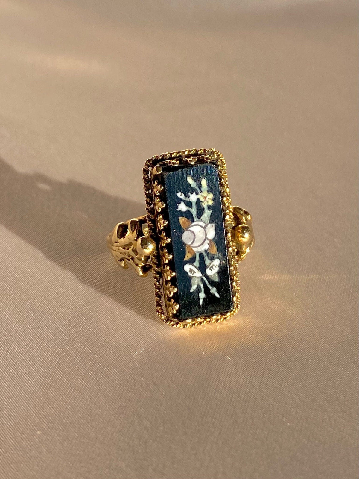 Antique 14k Onyx Enamel Floral Slab Ring