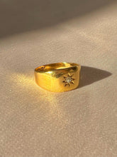 Load image into Gallery viewer, Antique 18k Diamond Solitaire Starburst Signet Ring

