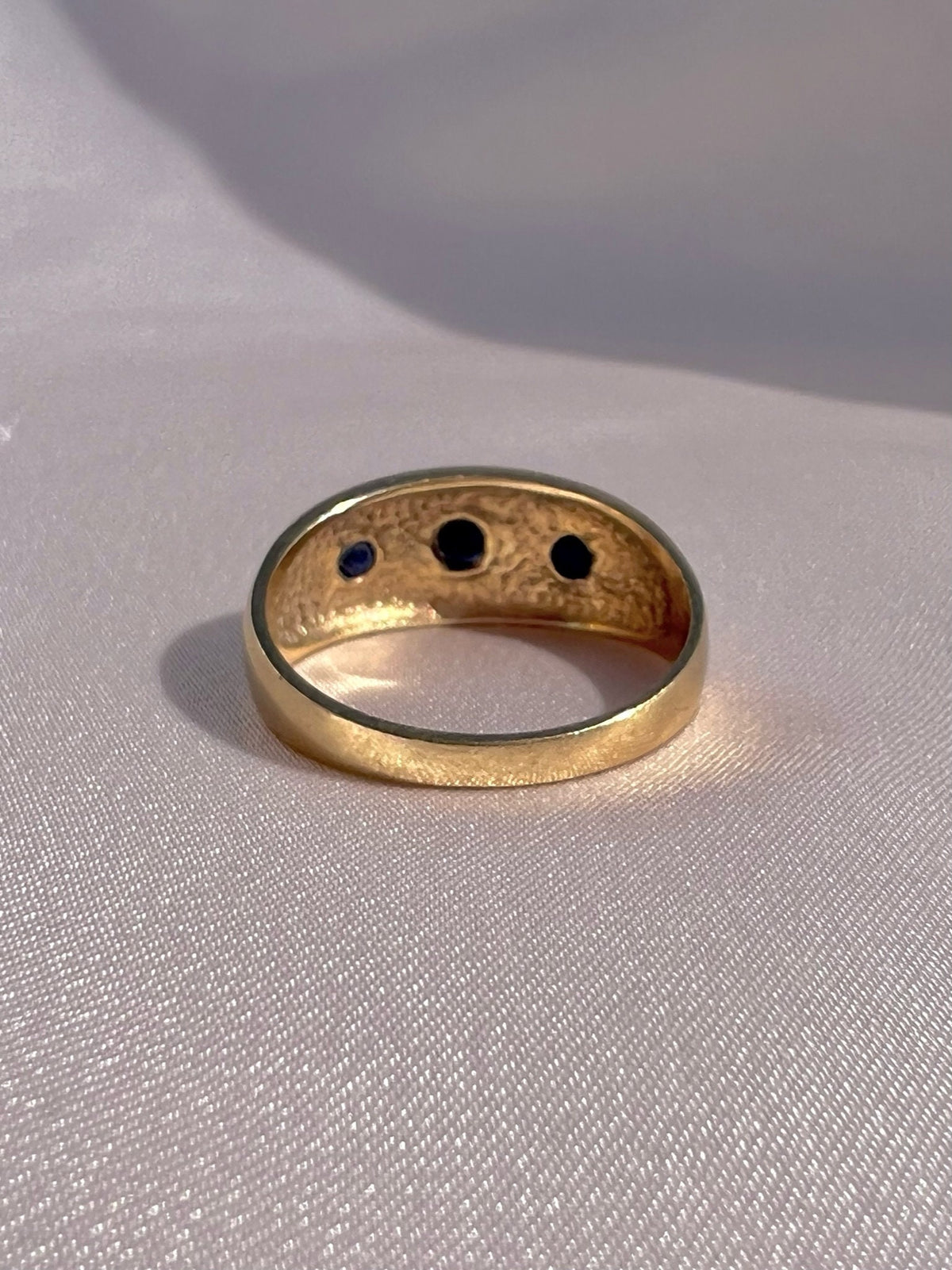 Vintage 9k Sapphire Trilogy Wide Gypsy Ring
