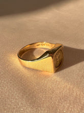 Load image into Gallery viewer, Vintage 9k Saint Christopher Signet Ring 1977
