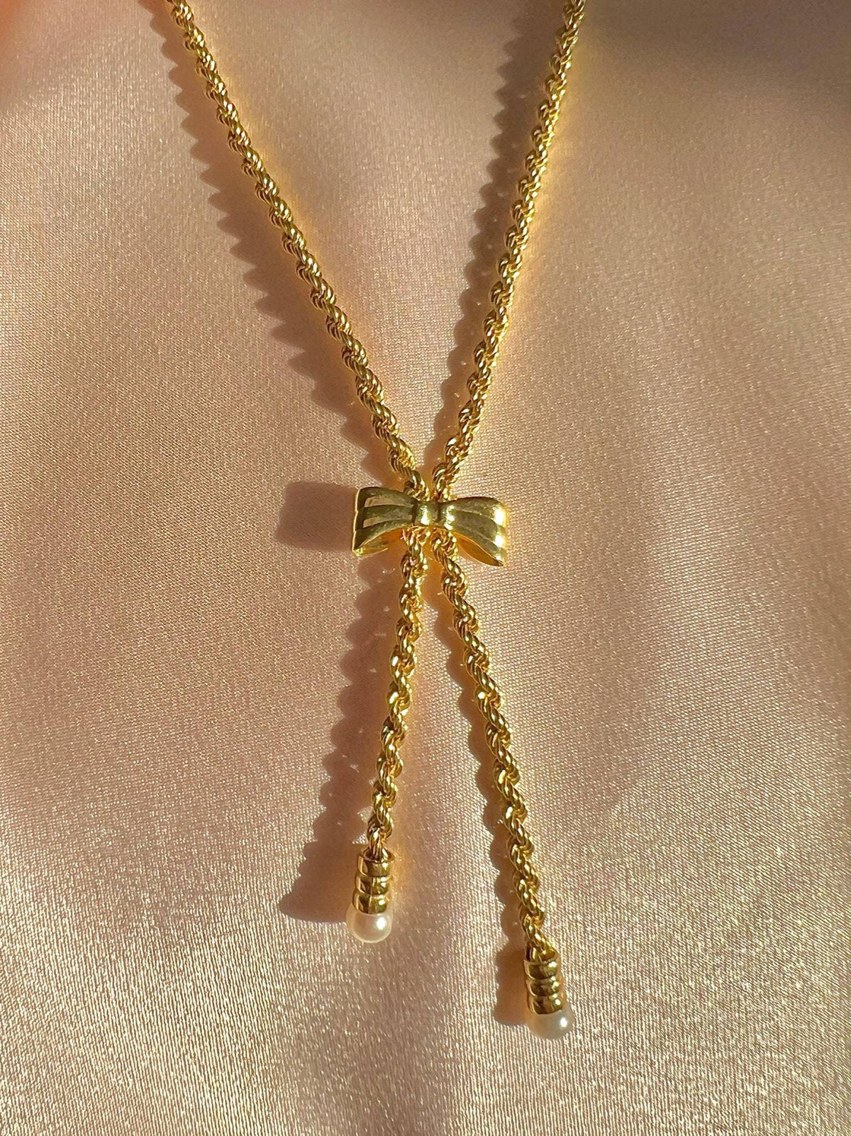 Vintage 14k Pearl Bow Rope Necklace