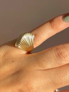 Vintage 14k Conch Shell Swirl Ring