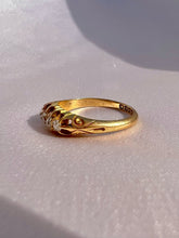 Load image into Gallery viewer, Antique 18k Diamond Claw Ring 1889
