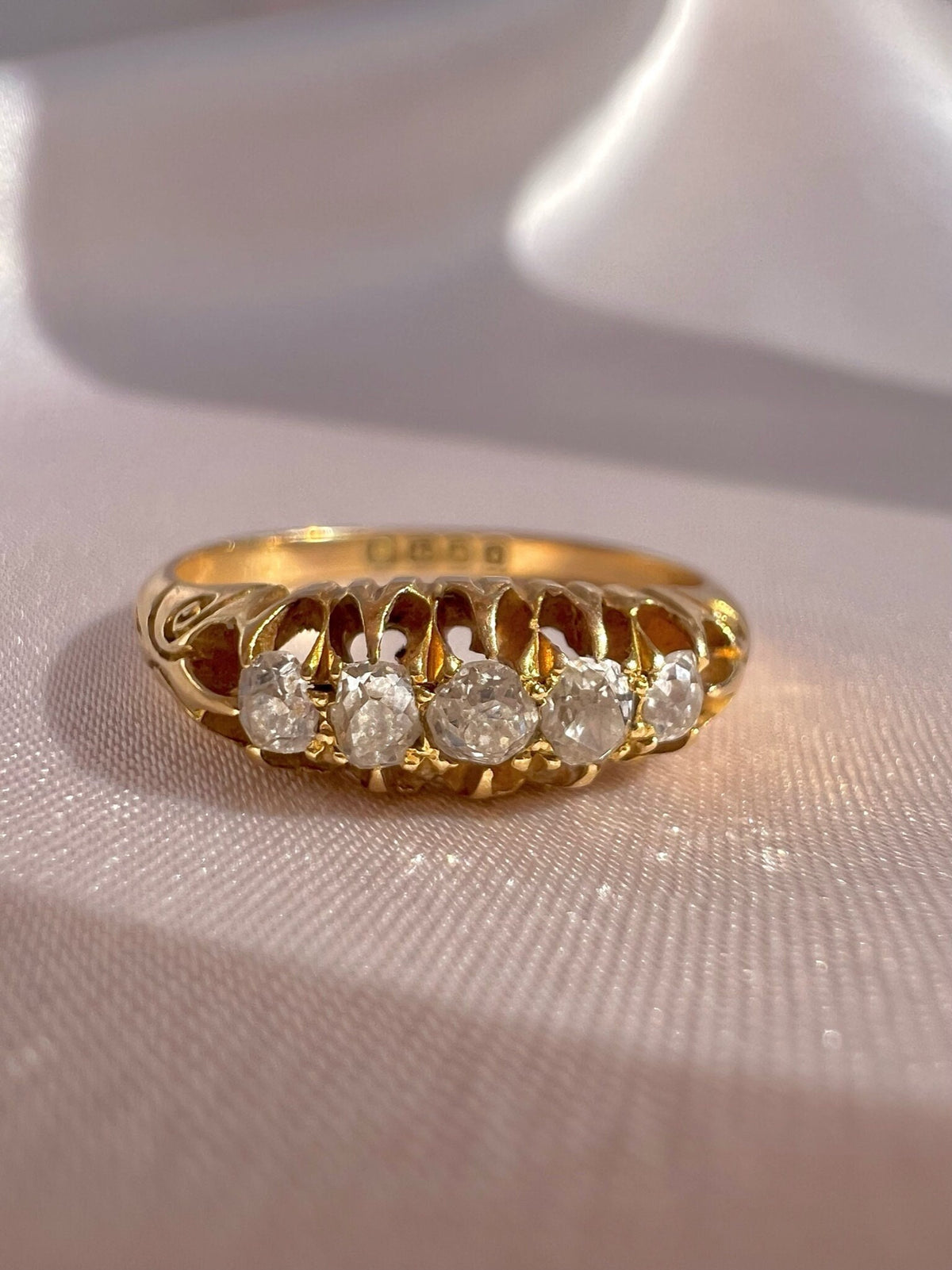 Antique 18k Diamond Claw Ring 1889