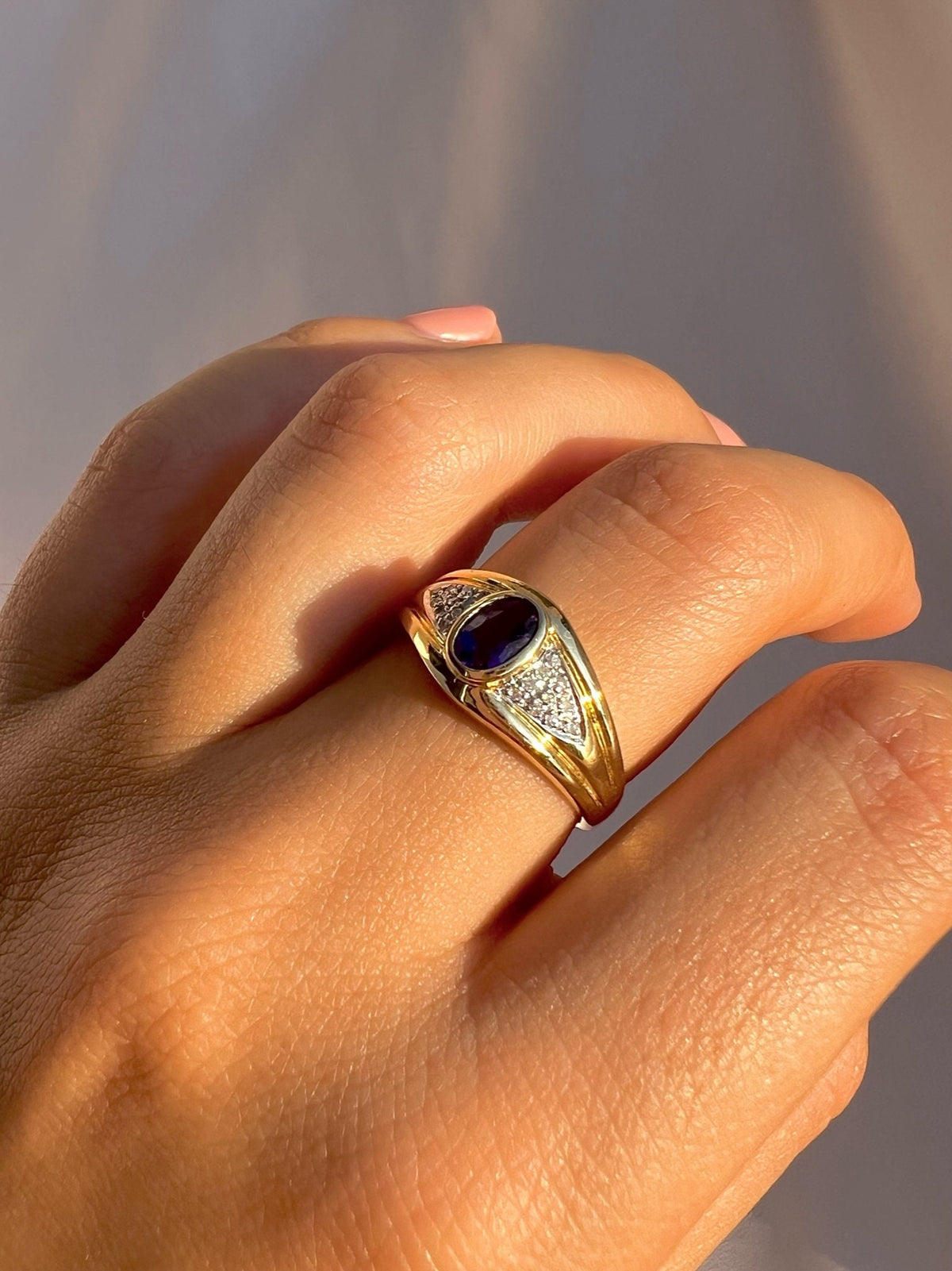 Contemporary 9k Amethyst Diamond Eye Ring