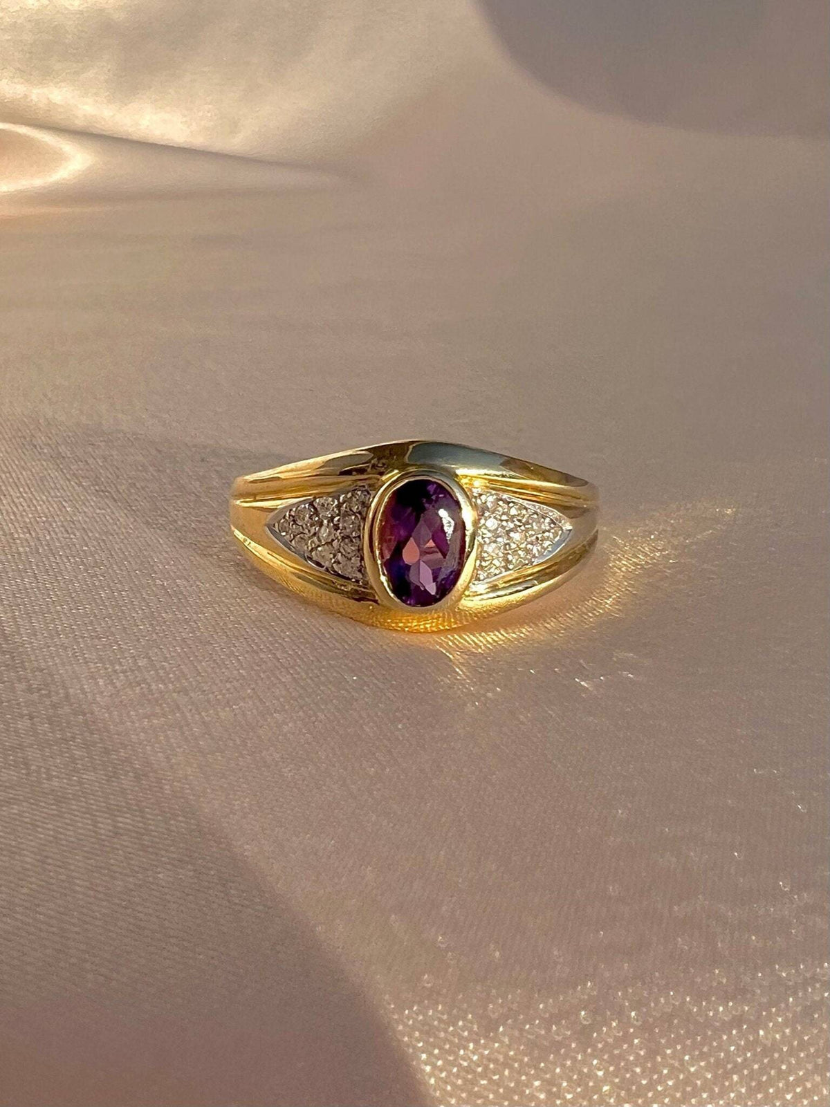 Contemporary 9k Amethyst Diamond Eye Ring