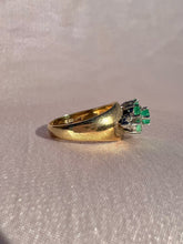 Load image into Gallery viewer, Vintage 9k Emerald Diamond Flower Cluster Ring 1980
