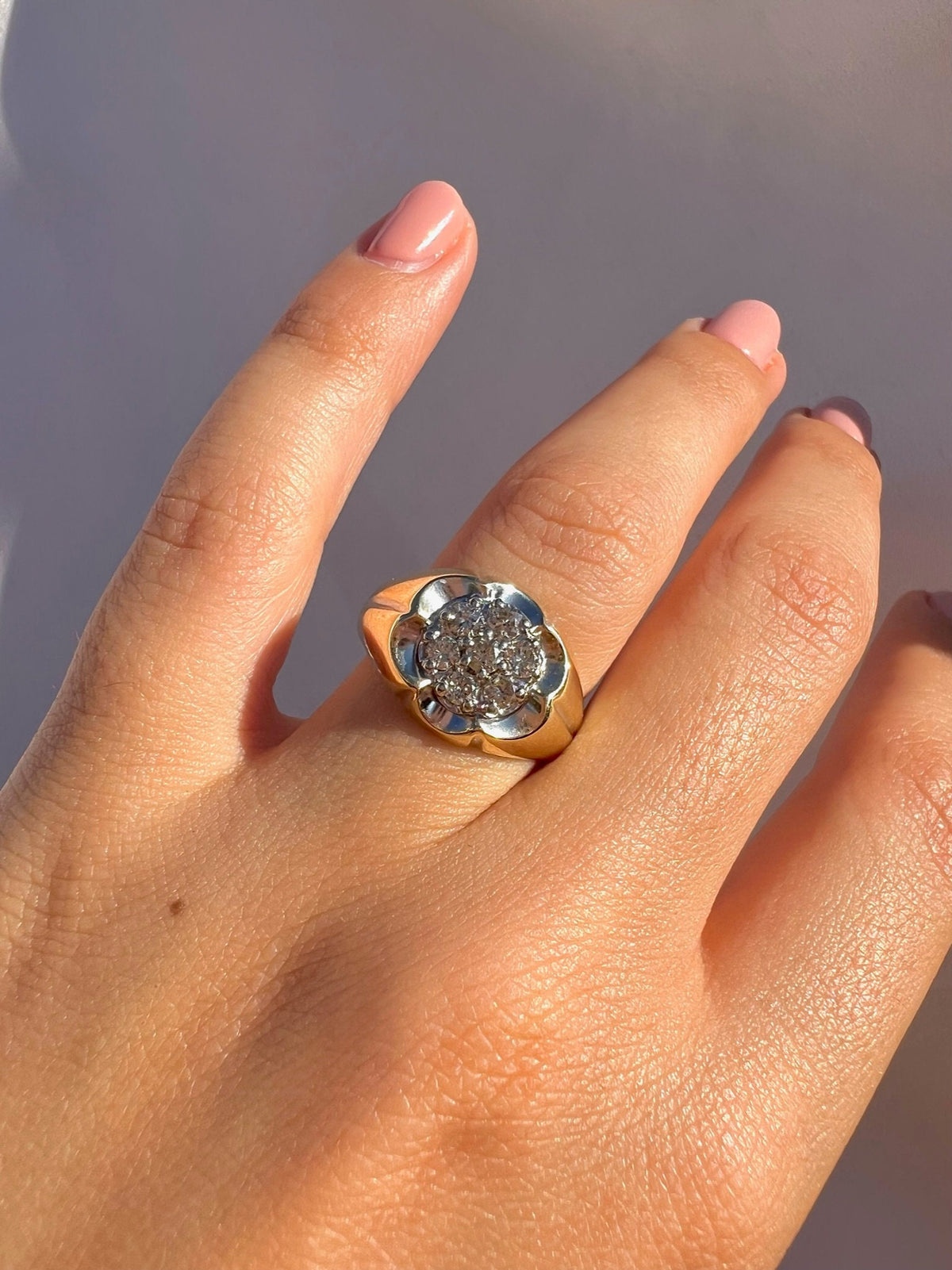 Vintage 10k Diamond Ribbed Flower Cluster Ring