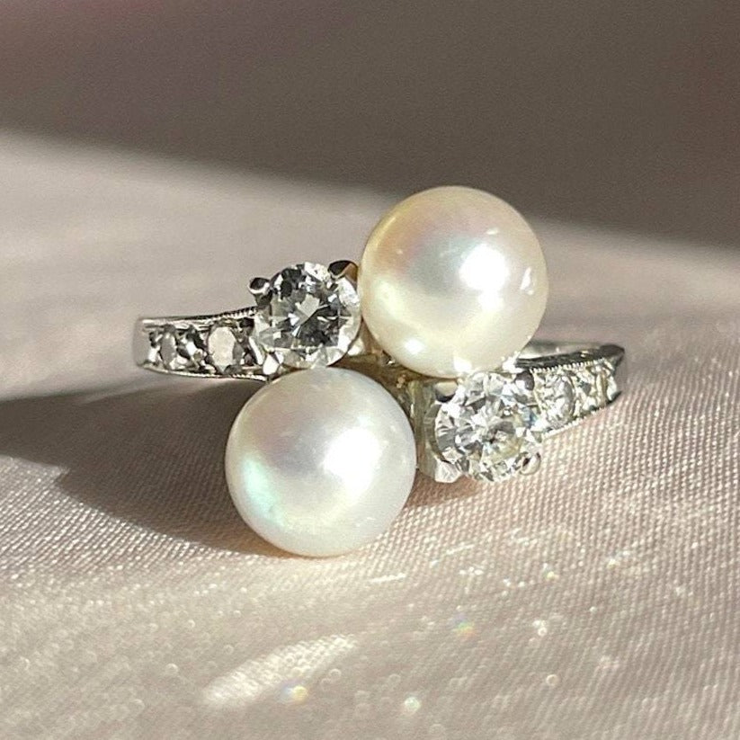 Vintage 18k White Gold Diamond Pearl Crossover Ring