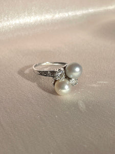 Vintage 18k White Gold Diamond Pearl Crossover Ring