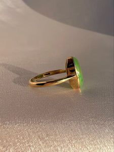 Vintage 9k Jade Cabochon Bezel Ring