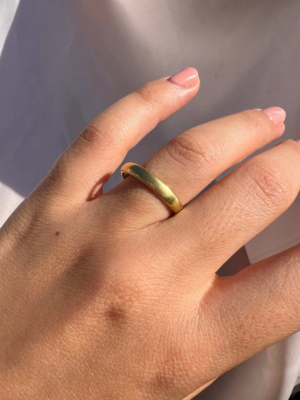 Antique 18k Love Ring 1724