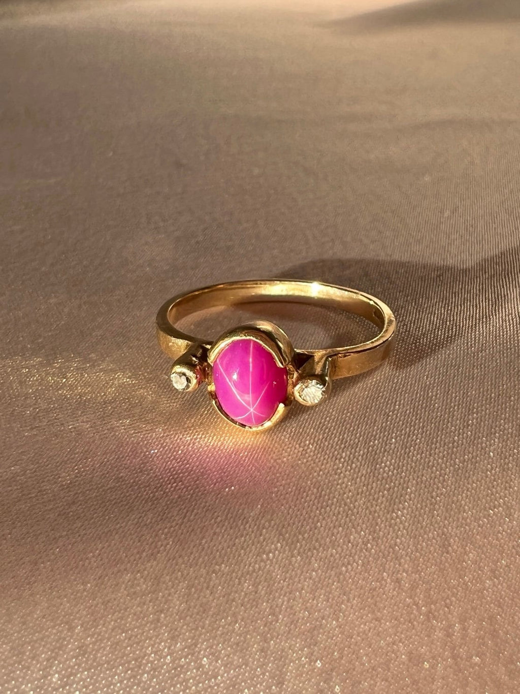 Vintage 10k Star Ruby Cabochon Diamond Ring