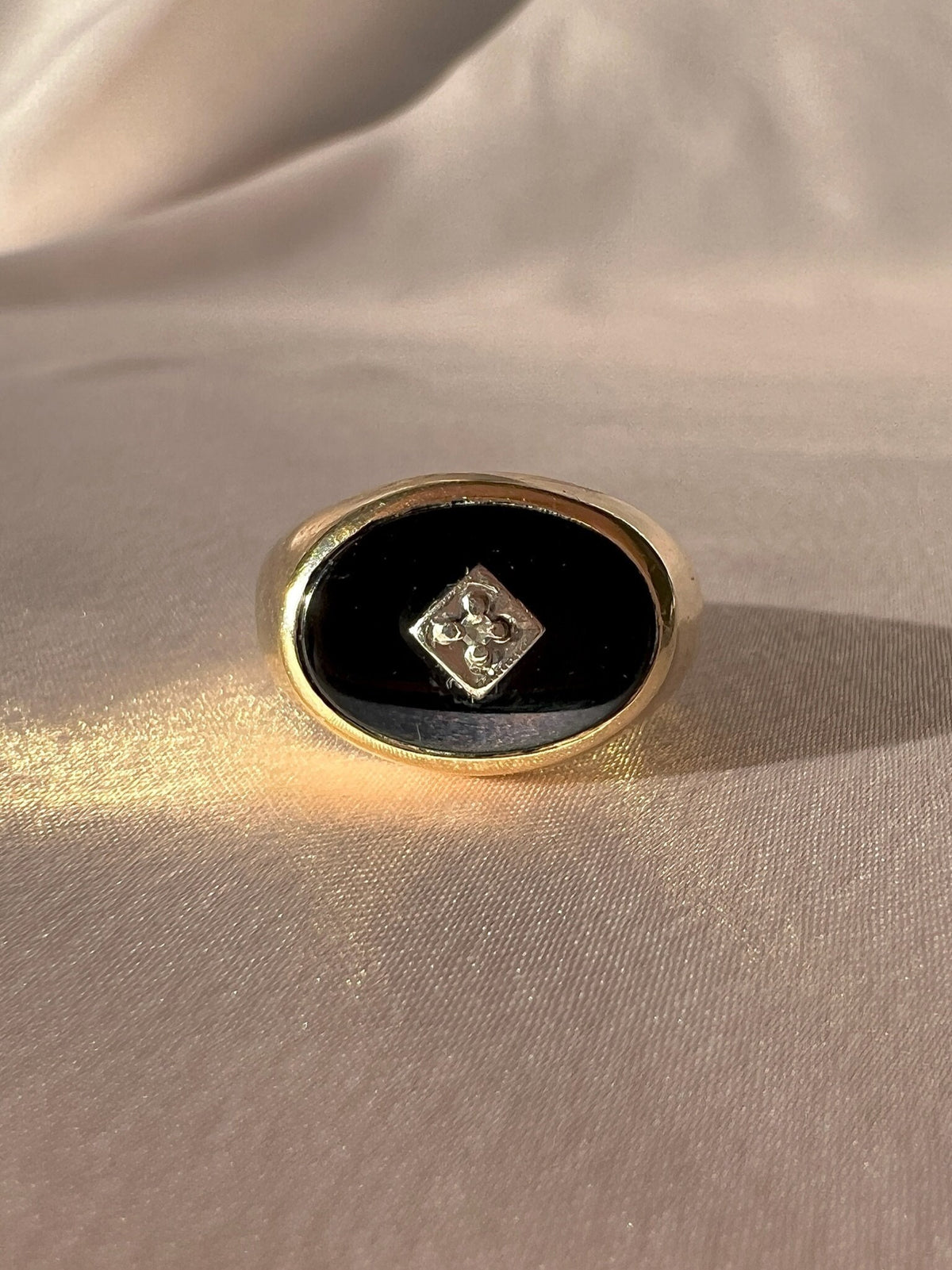 Vintage 10k Diamond Onyx Signet Ring