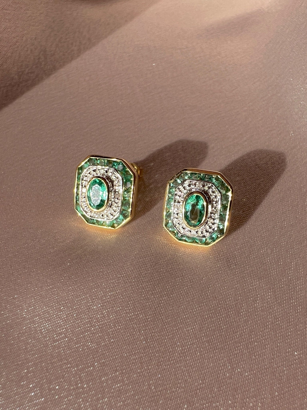 Emerald Diamond Deco Target Earrings