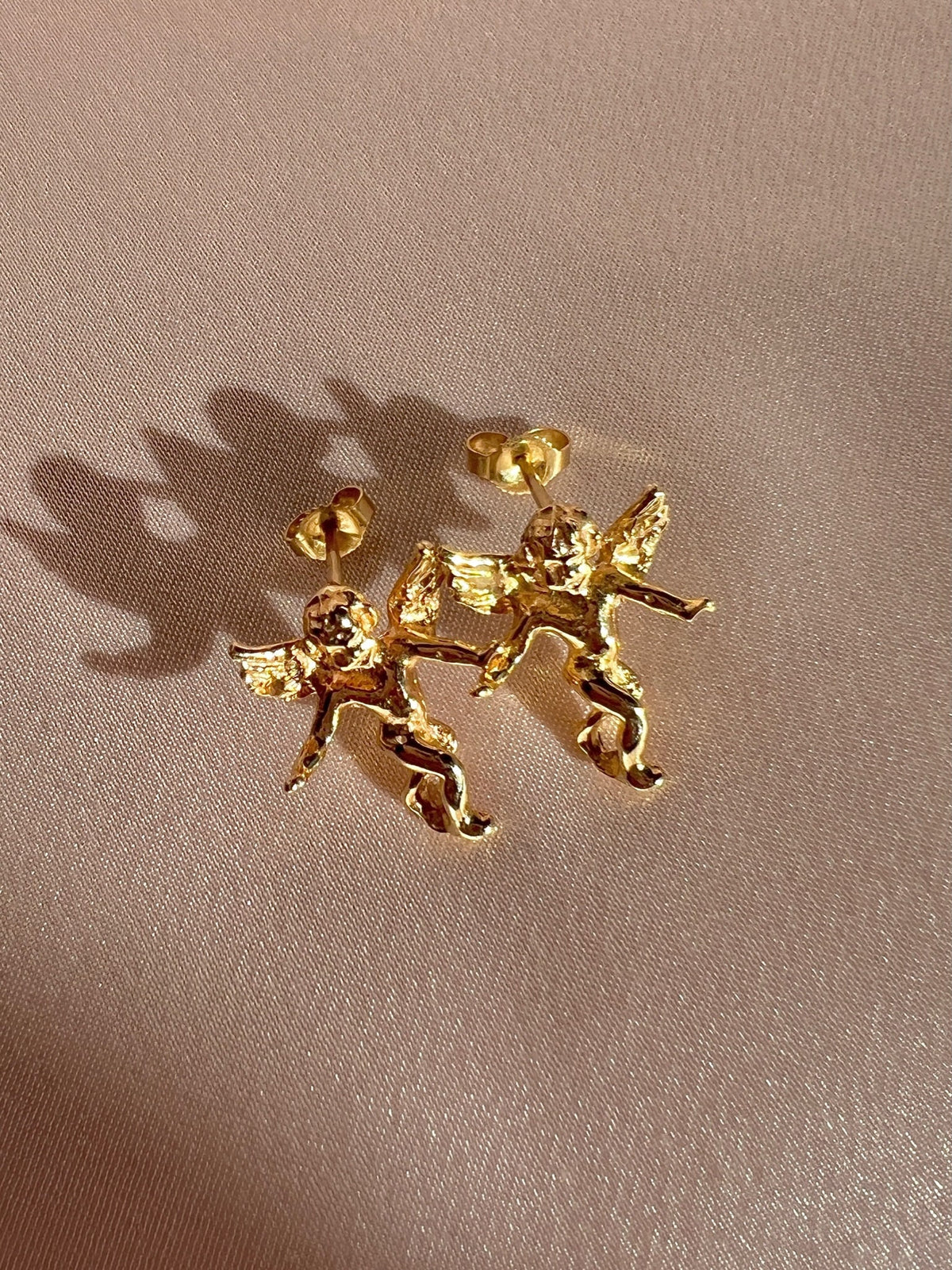 Vintage 14k Cherub Earrings