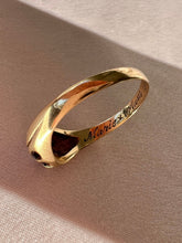 Load image into Gallery viewer, Vintage 9k Garnet Mother-Daughter Ring 1984
