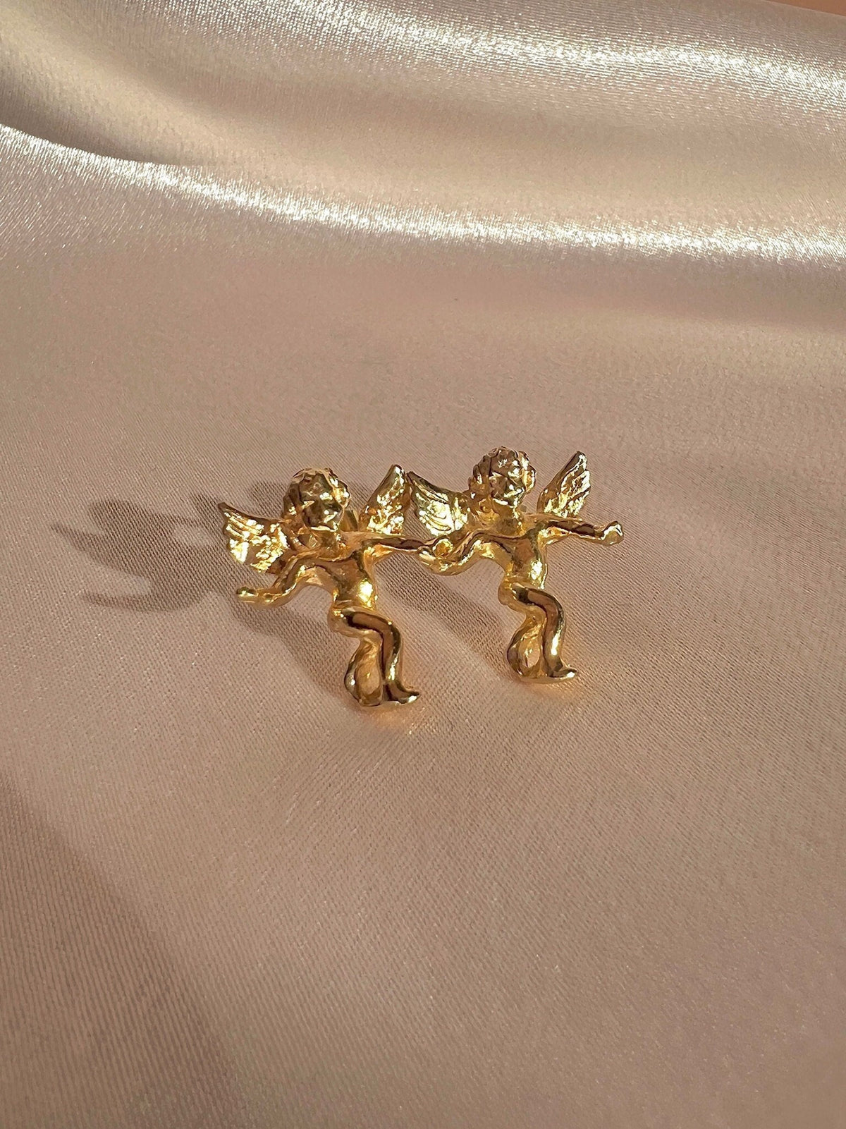 Vintage 14k Cherub Earrings