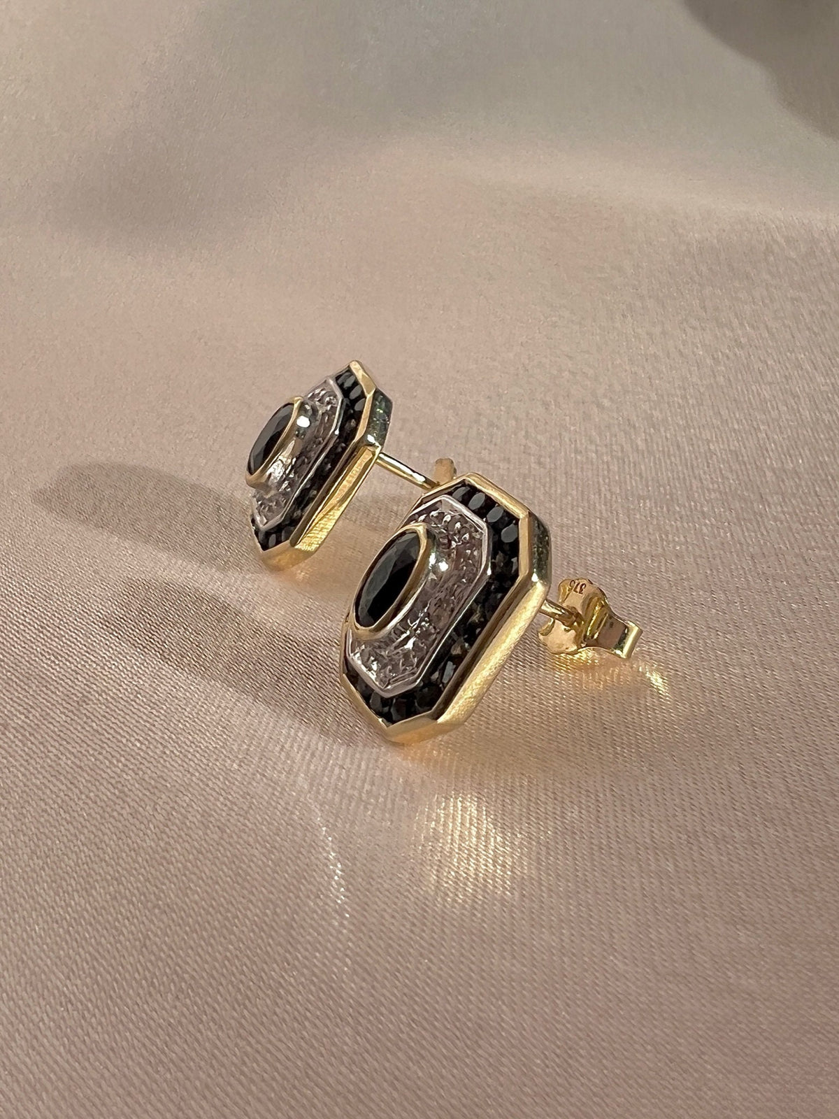 Midnight Sapphire Diamond Deco Target Earrings