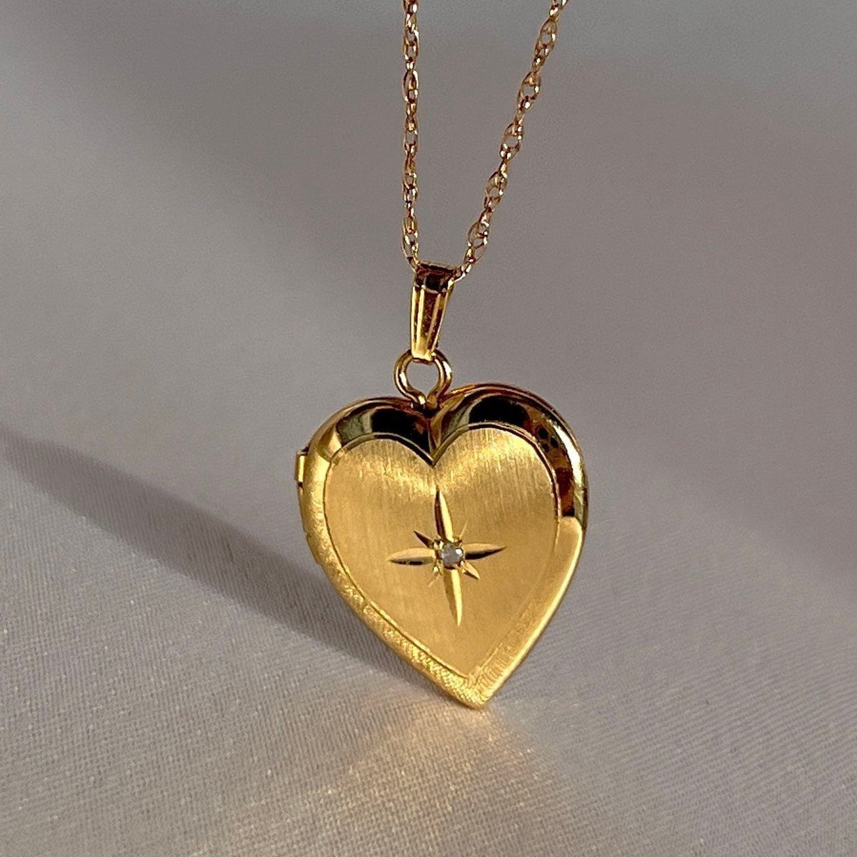 Vintage 14k Diamond Starburst Locket Necklace