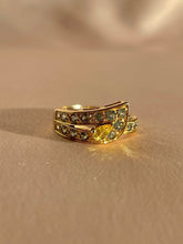 Load image into Gallery viewer, Vintage 9k Yellow Zircon Alexandrite Pear Half Eternity Ring
