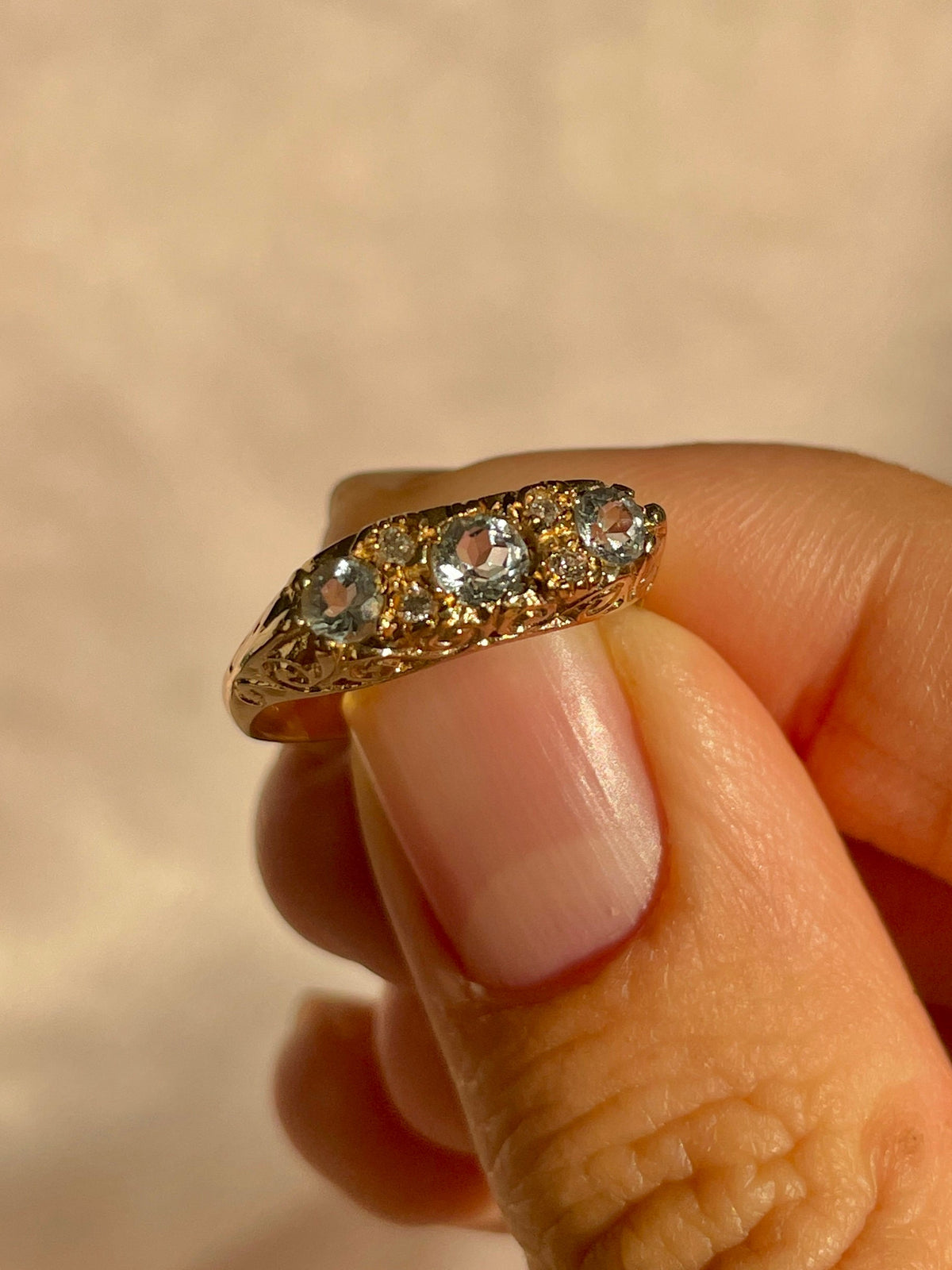 Vintage 9k Aquamarine Diamond Boat Ring