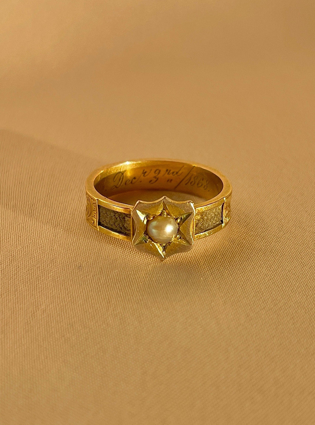 Antique Gold Pearl Hair Mourning Ring 1868
