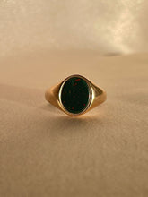 Load image into Gallery viewer, Vintage 9k Bloodstone Oval Signet Ring 1994
