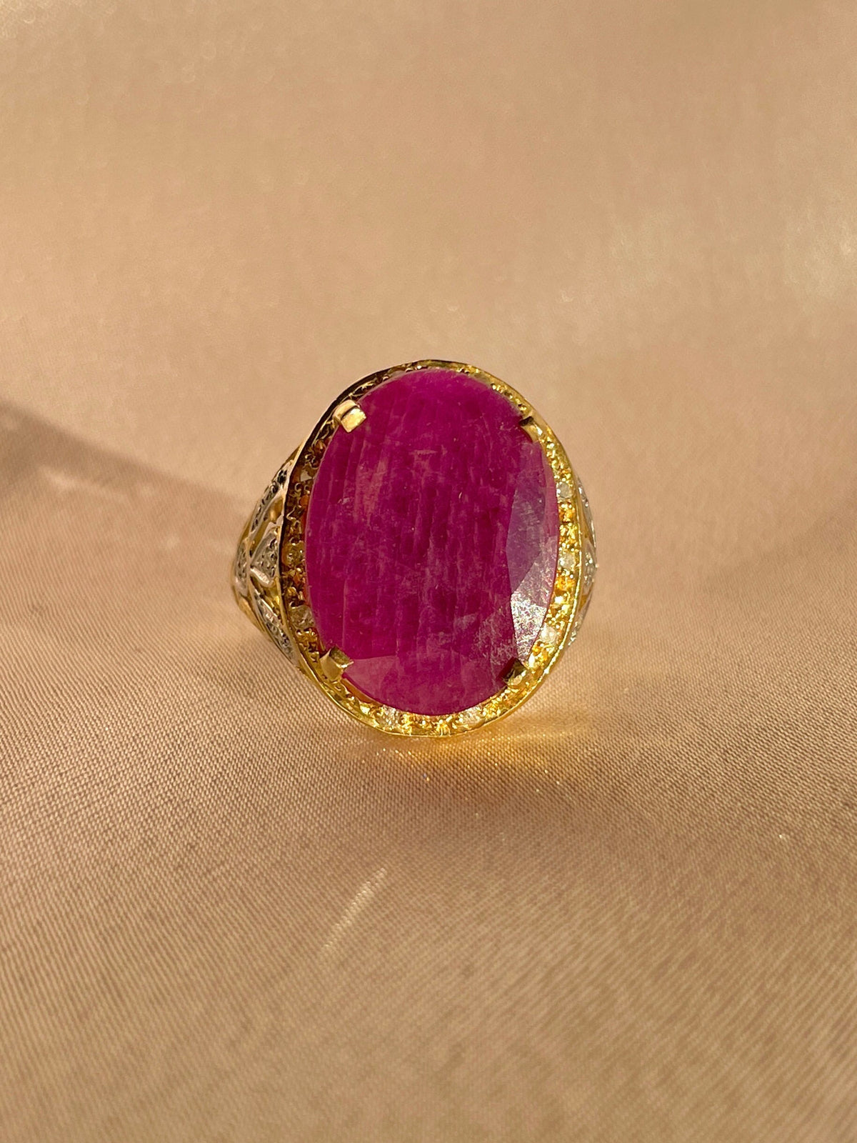 Vintage 18k Ruby Diamond Cocktail Ring 8.00 CTW