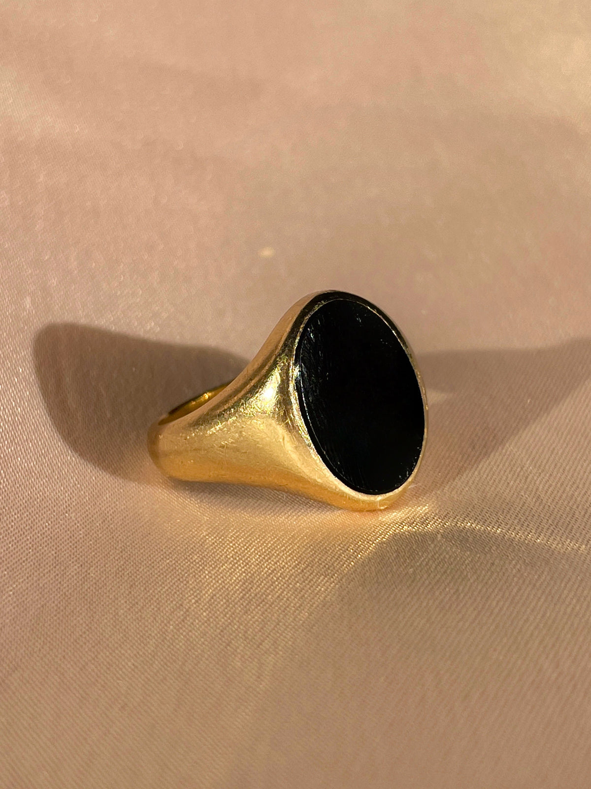 Vintage 9k Onyx Signet Ring 1972