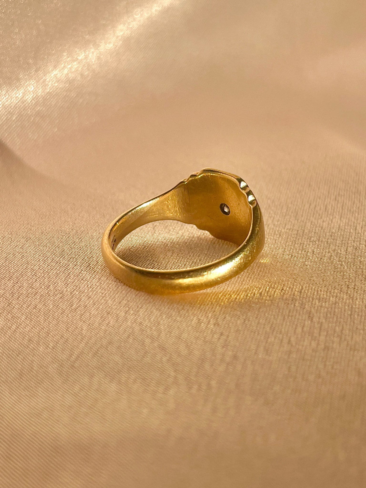 Vintage 9k Diamond Starburst Step Signet Ring