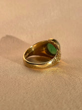 Load image into Gallery viewer, Vintage 9k Jade Cabochon Floral Ring
