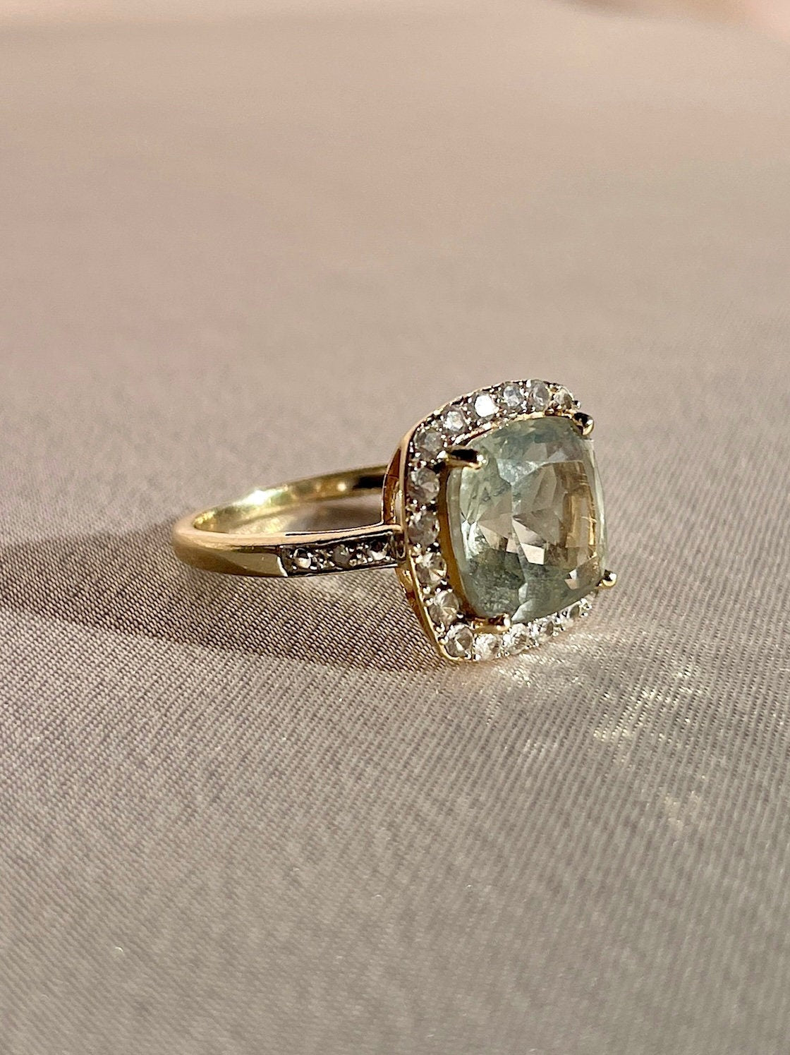 Vintage 10k Aquamarine White Topaz Diamond Ring