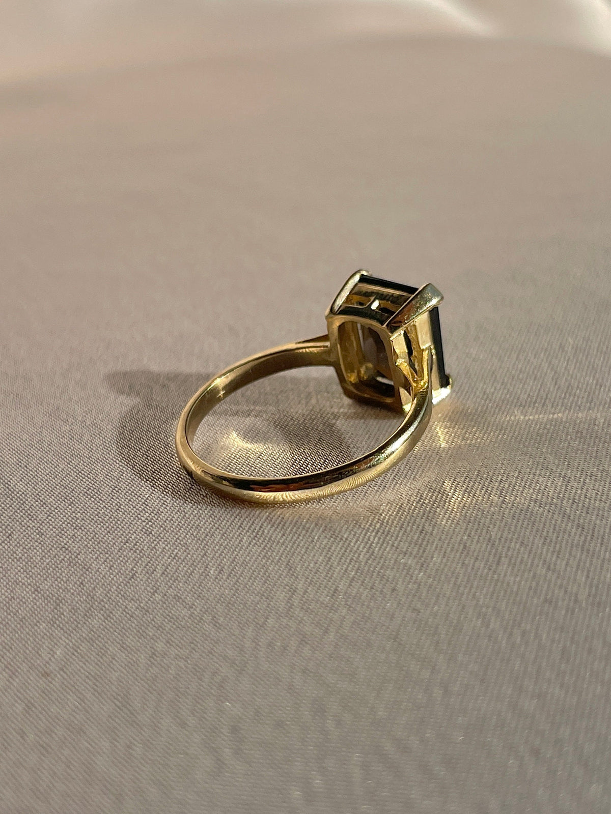 Vintage 9k Smokey Quartz Mini Dress Ring 1995