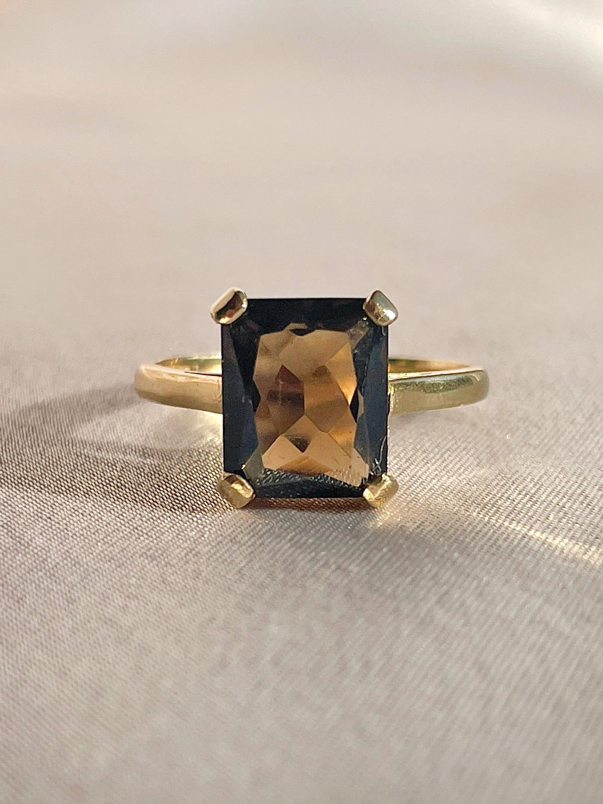 Vintage 9k Smokey Quartz Mini Dress Ring 1995