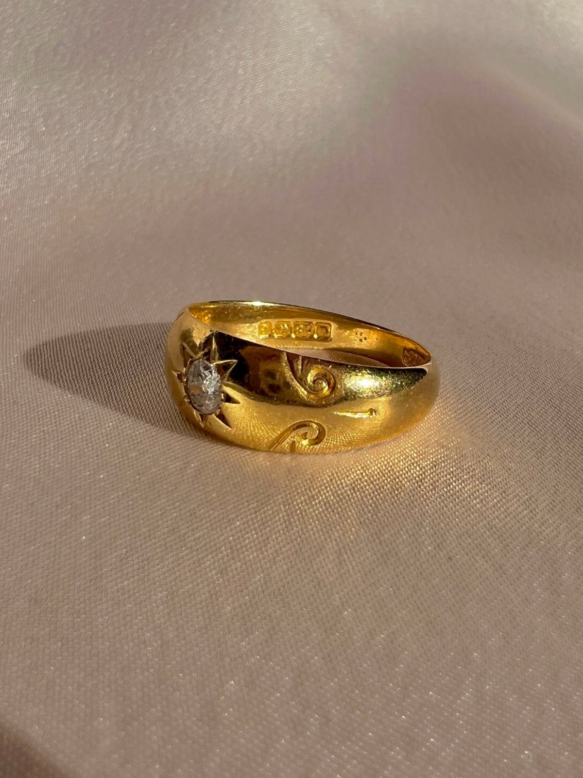 Antique 18k Diamond Old Cut Starburst Solitaire 1902