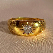 Load image into Gallery viewer, Antique 18k Diamond Old Cut Starburst Solitaire 1902

