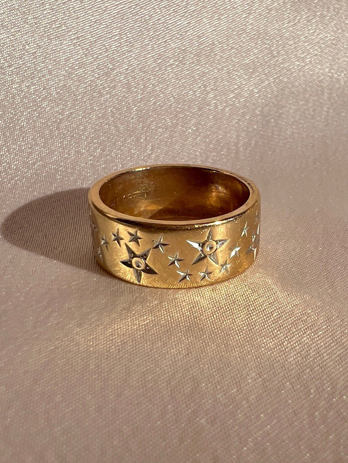 Vintage 18k Starburst Eternity Band Ring