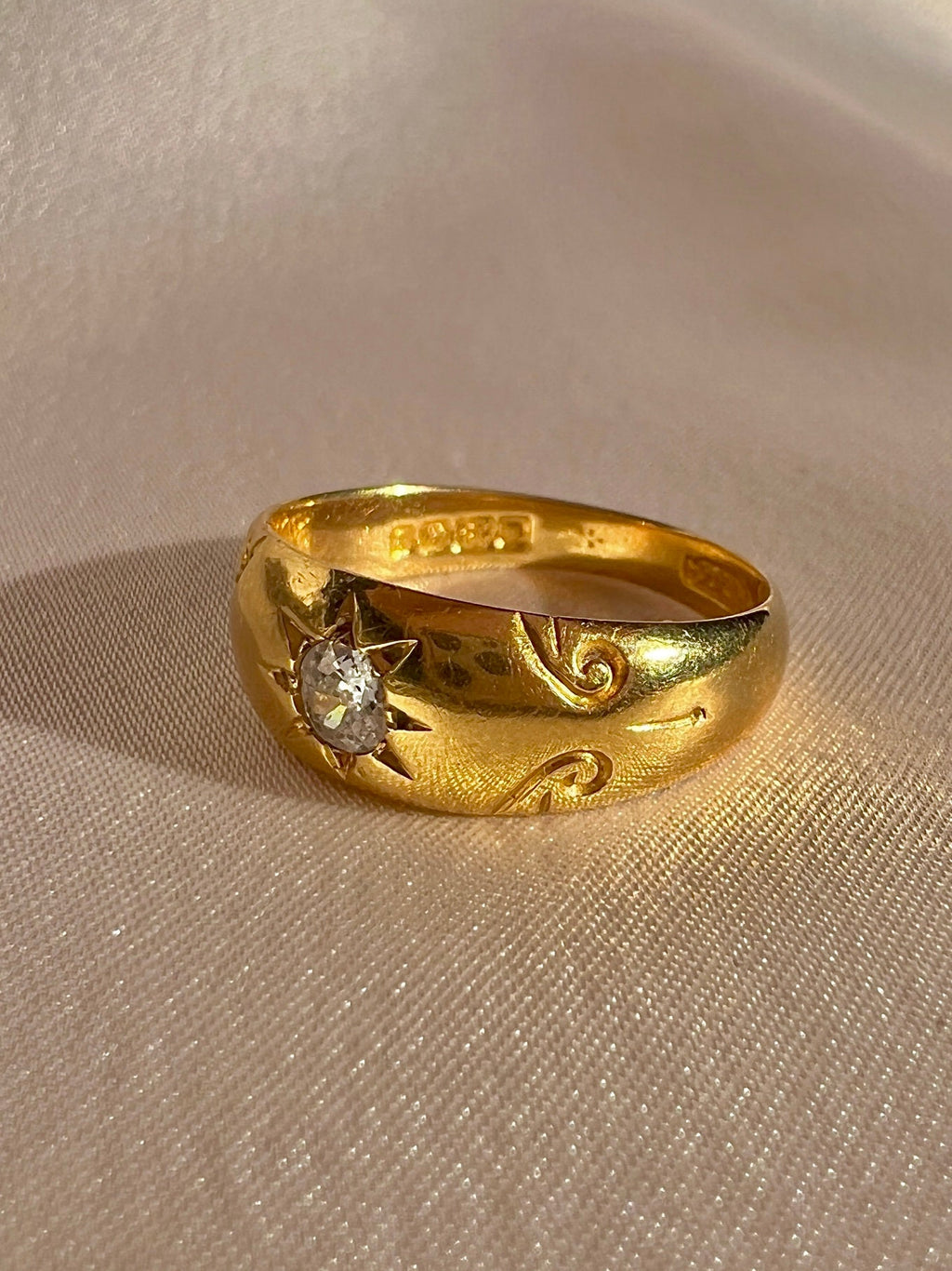 Antique 18k Diamond Old Cut Starburst Solitaire 1902
