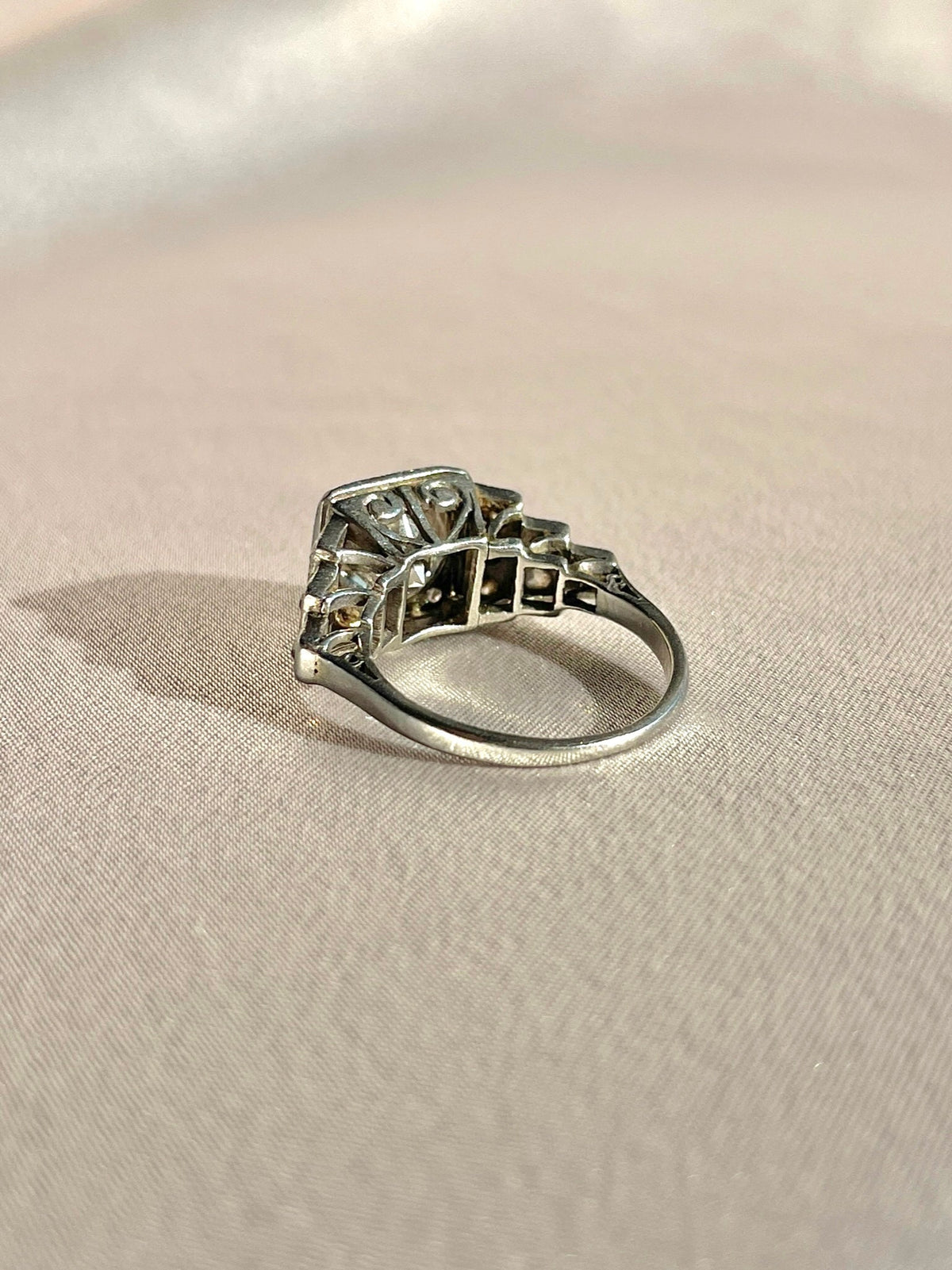 Antique Platinum Diamond Deco Engagement Ring 2.10 ct
