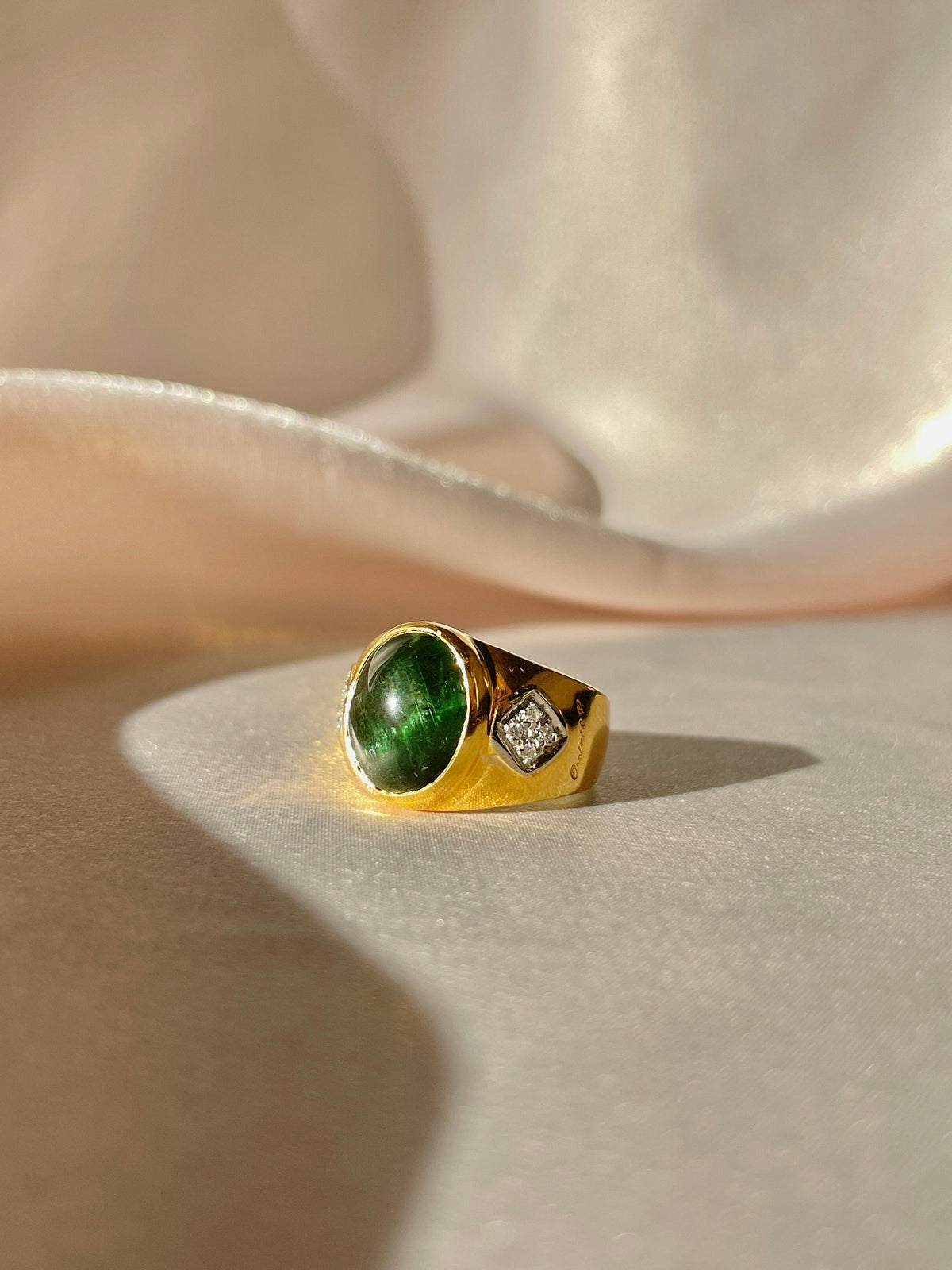 Vintage 18k Tourmaline Diamond Cabochon Ring