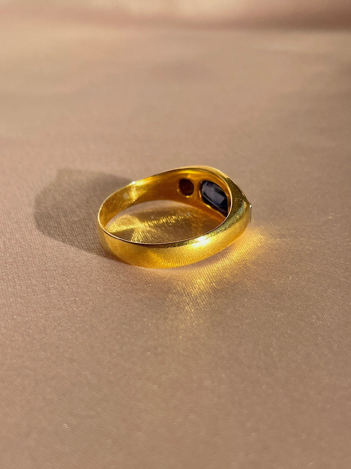 Antique 18k Elongated Sapphire Rose Cut Diamond Ring